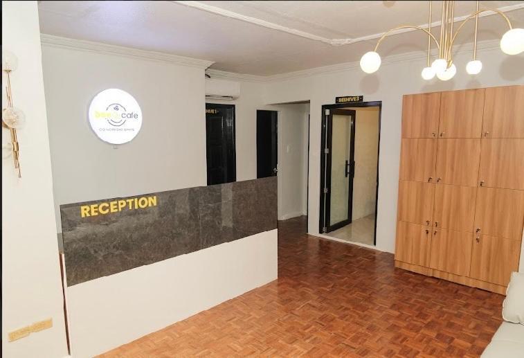 Honey Suite Room Inside Bee Cafe Cebu At Ayala Area Bagian luar foto